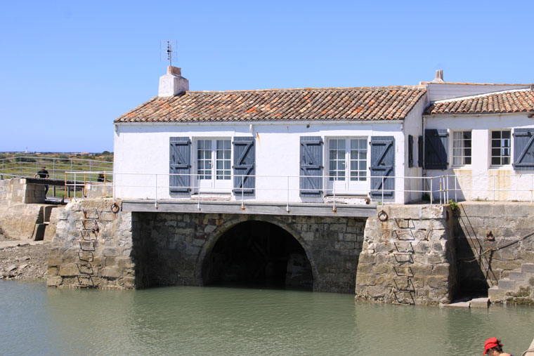 le moulin à marée près camping île Ré