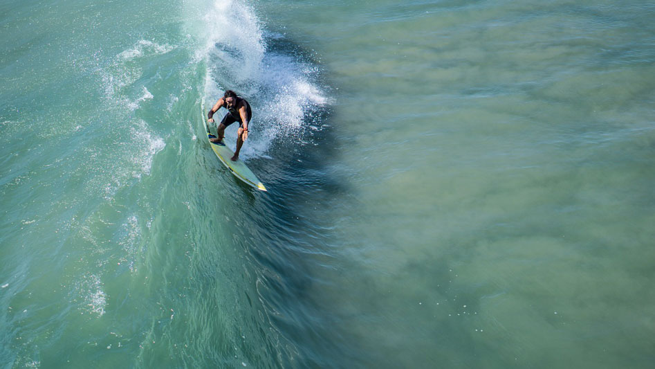 surf en St Marie près camping île Ré