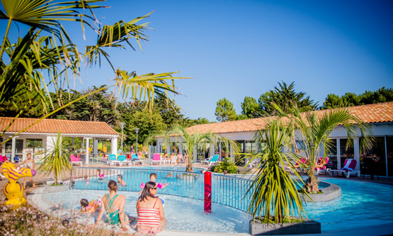 Île de Ré camping avec piscine